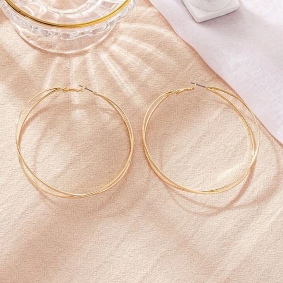 Oversized Gold Colored Layered Look Hoop Earrings sz 8cm - Picture 7 of 8